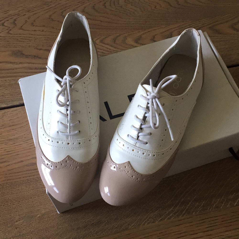 Aldo- Genuine Leather- Grey & White wing tip shoes